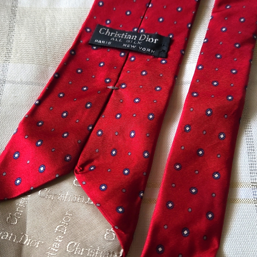 Christian Dior Red Diamond Print Neck Tie